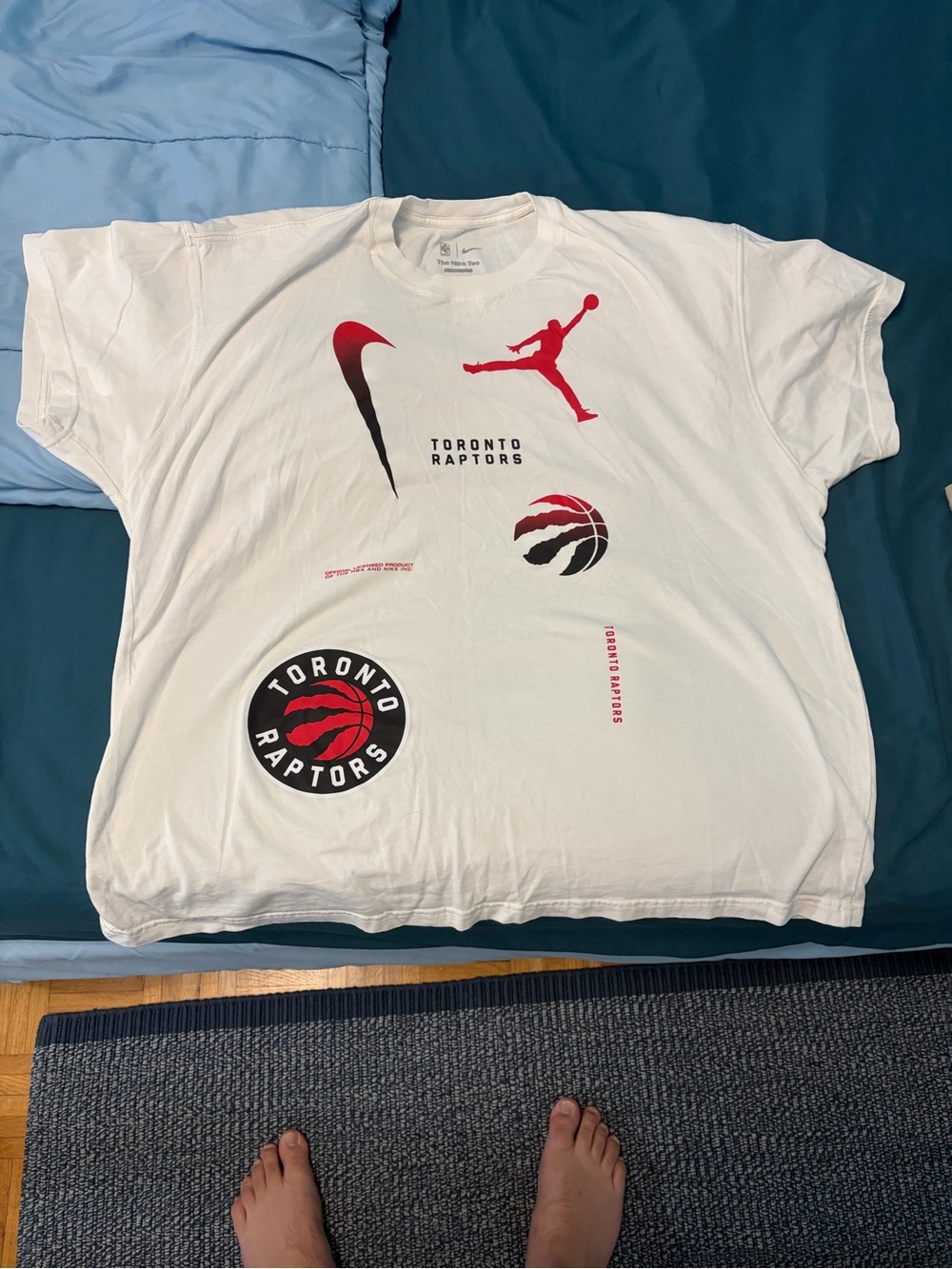 Toronto Raptors White Graphic Short Sleeve T-Shirt